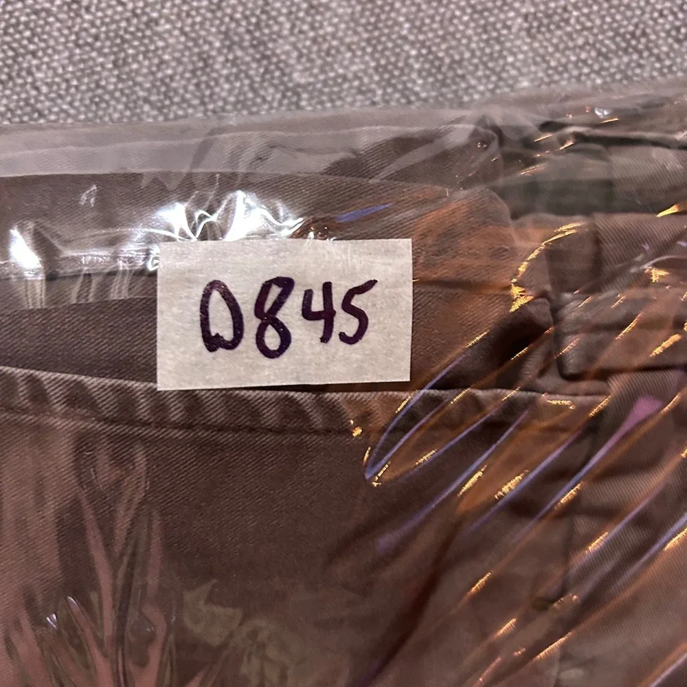 VTG Bills Khakis Trim Fit Pants Mens 38x30 Brown Made in USA Cotton Chinos